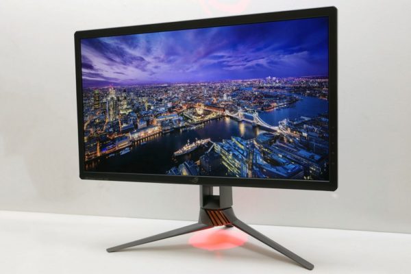 ⁦מסך גיימינג ASUS ROG SWIFT PG27UQ 27" 4K 144Hz HDR⁩ – תמונה ⁦3⁩